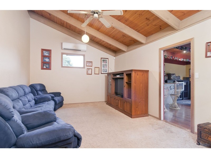 2/294 Swansea Road, Mount Evelyn VIC 3796