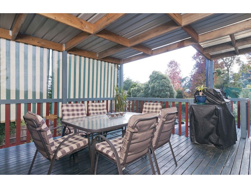 2/294 Swansea Road, Mount Evelyn VIC 3796