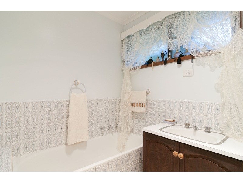 10 Heath Avenue, Mount Evelyn VIC 3796