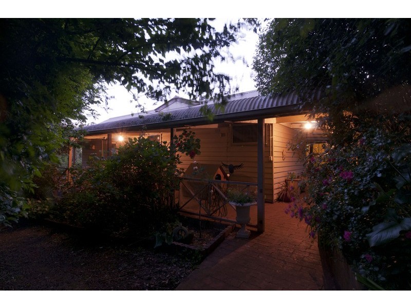 30 Wandin East Road, Wandin North VIC 3139