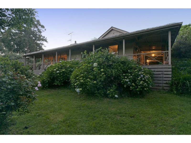 30 Wandin East Road, Wandin North VIC 3139