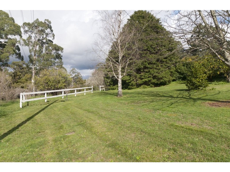 30 Wandin East Road, Wandin North VIC 3139