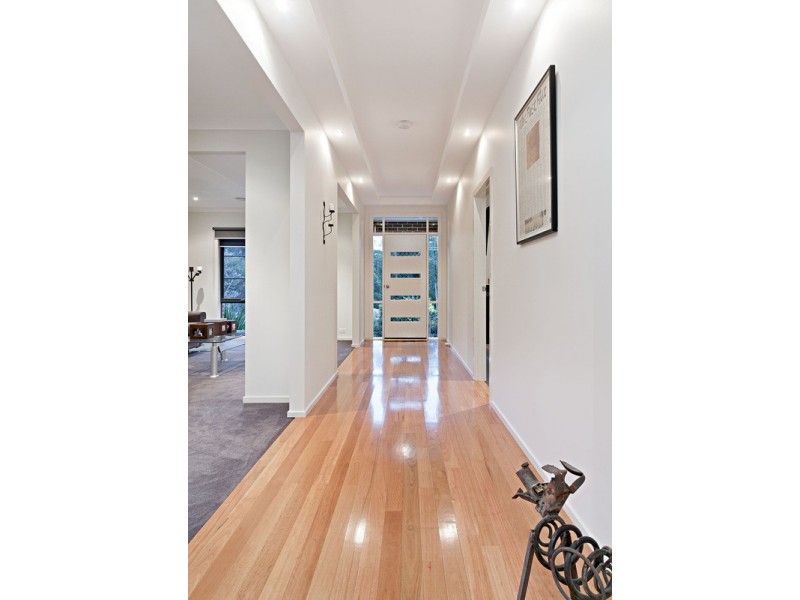 102 Hereford Road, Mount Evelyn VIC 3796