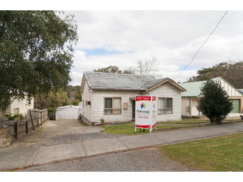 10 Fernhill Road, Mount Evelyn VIC 3796