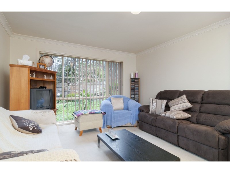 2/33 Vernon Street, Croydon VIC 3136