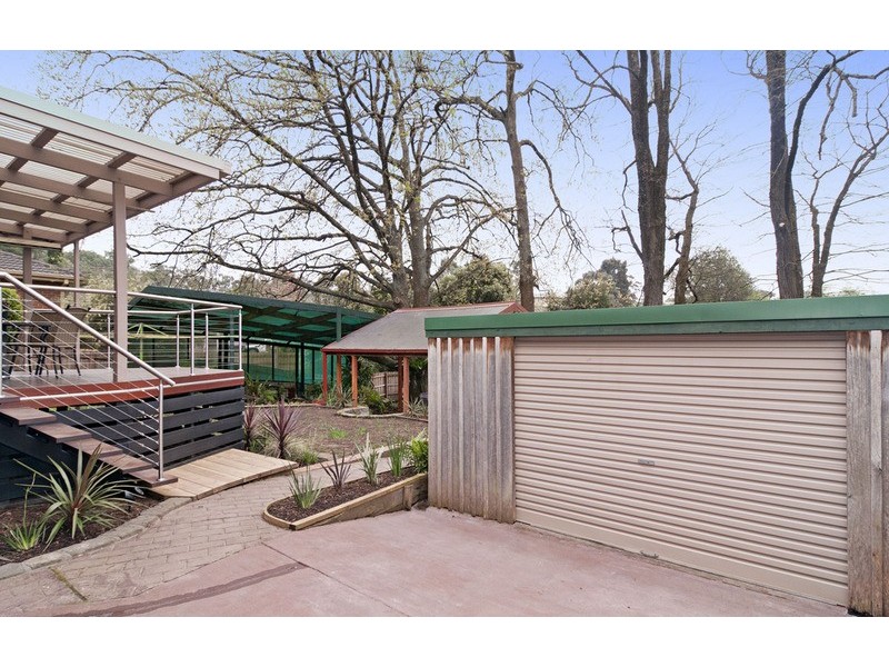 23 Norman Berry Drive, Seville VIC 3139