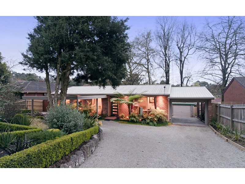 23 Norman Berry Drive, Seville VIC 3139
