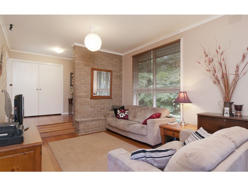 23 Railway Road, Mount Evelyn VIC 3796