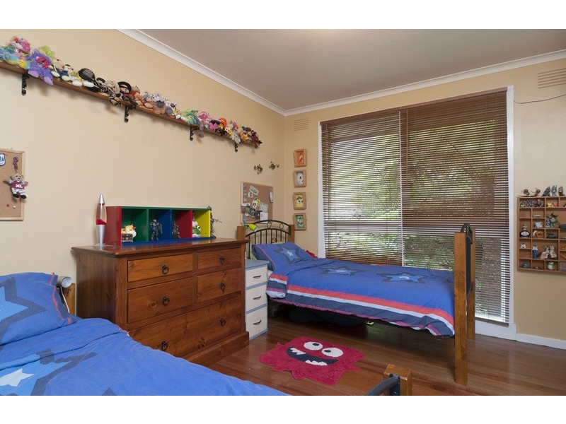 23 Railway Road, Mount Evelyn VIC 3796