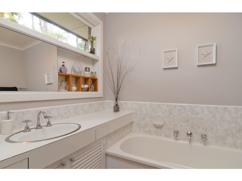 23 Railway Road, Mount Evelyn VIC 3796