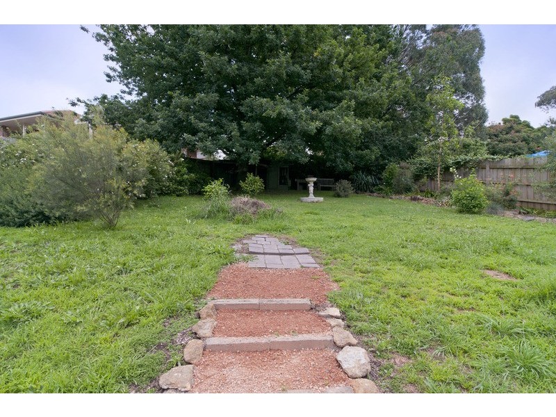 34 Francis Crescent, Mount Evelyn VIC 3796