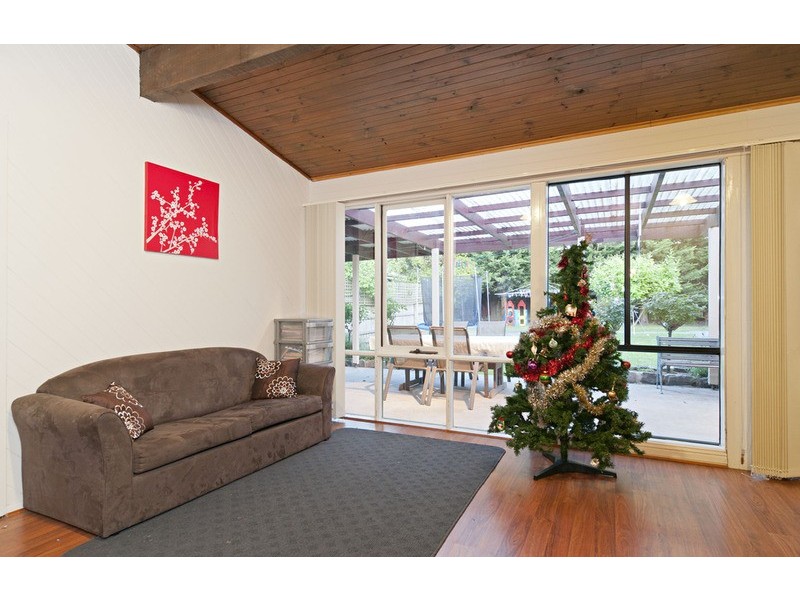 11 Elsie Grove, Mount Evelyn VIC 3796