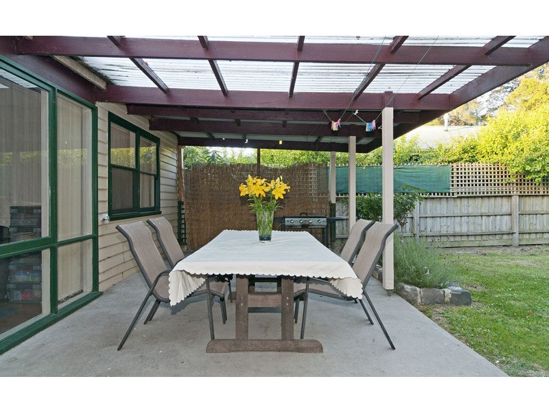 11 Elsie Grove, Mount Evelyn VIC 3796