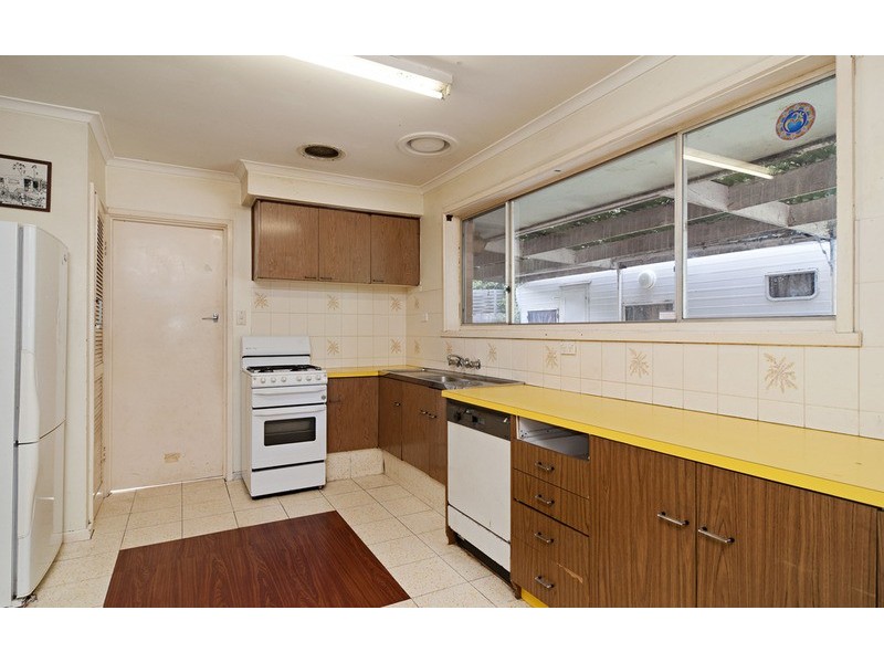 32 Boyana Crescent, Croydon VIC 3136