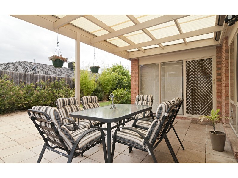 13 Natanya Way, Kilsyth VIC 3137