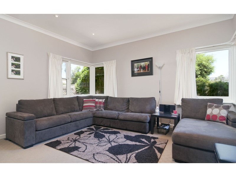 2/23 Lusher Road, Croydon VIC 3136