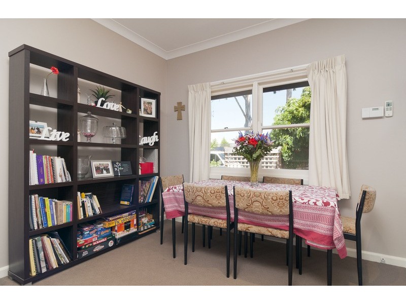 2/23 Lusher Road, Croydon VIC 3136