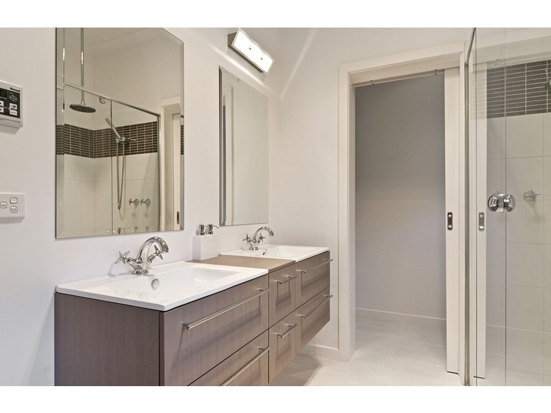 3 Fernhill Road, Mount Evelyn VIC 3796