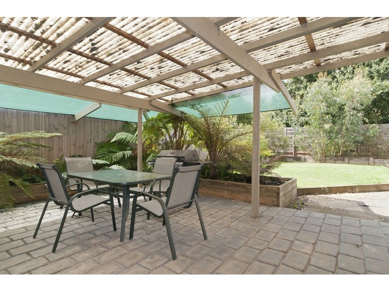 22 Eothen  Lane, Kilsyth VIC 3137