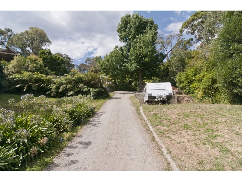 8 Clematis Road, Mount Evelyn VIC 3796