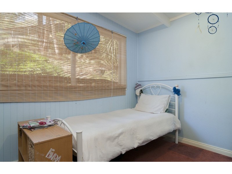 4 Oak Grove, Mount Evelyn VIC 3796