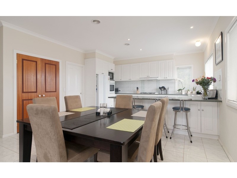 Chirnside Park VIC 3116