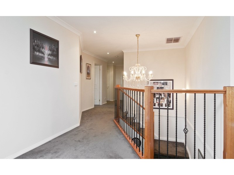 Chirnside Park VIC 3116