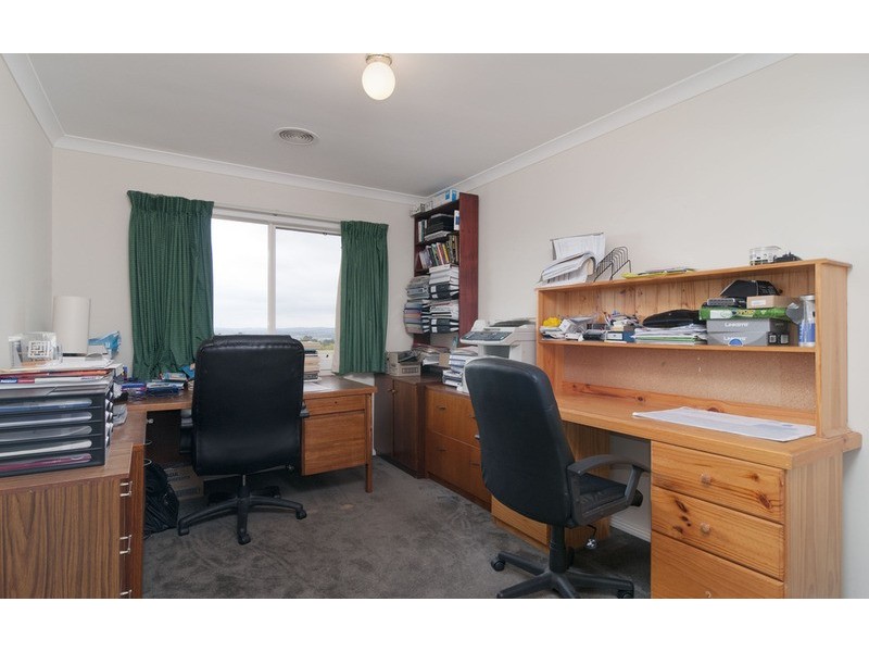 Chirnside Park VIC 3116