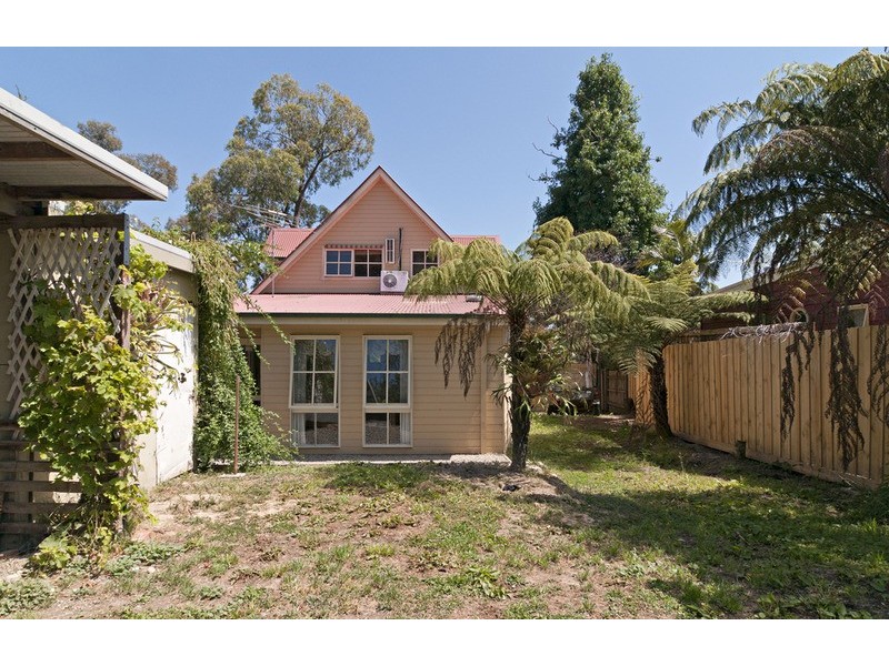 2/14 Glenview Road, Mount Evelyn VIC 3796