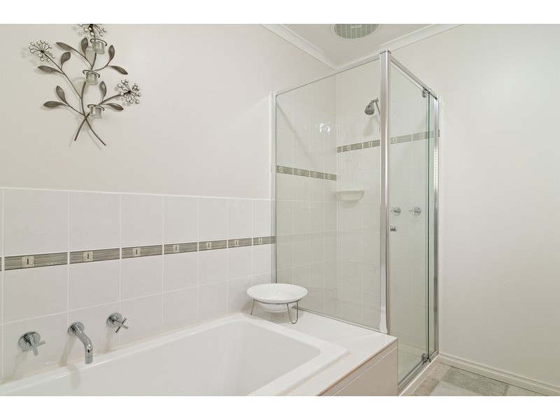 10 Rouget Road, Wandin North VIC 3139