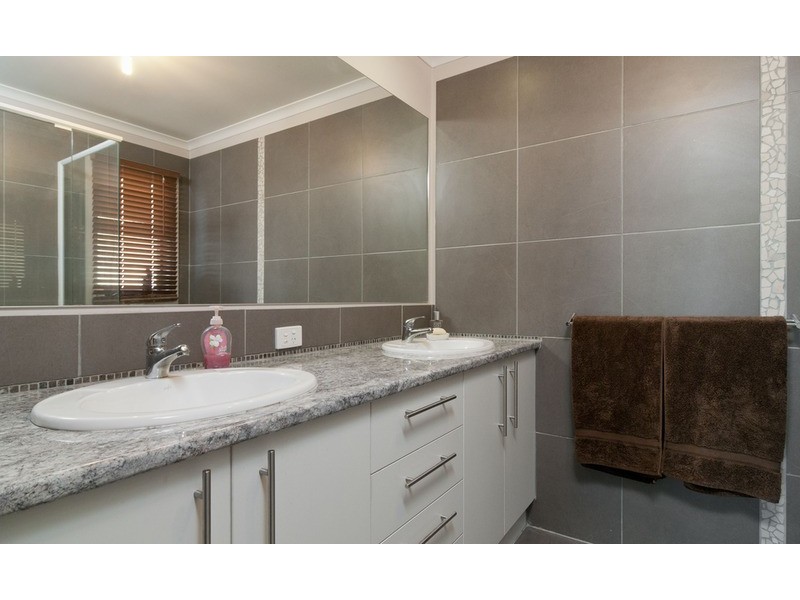 12 Sirocco Court, Wandin North VIC 3139