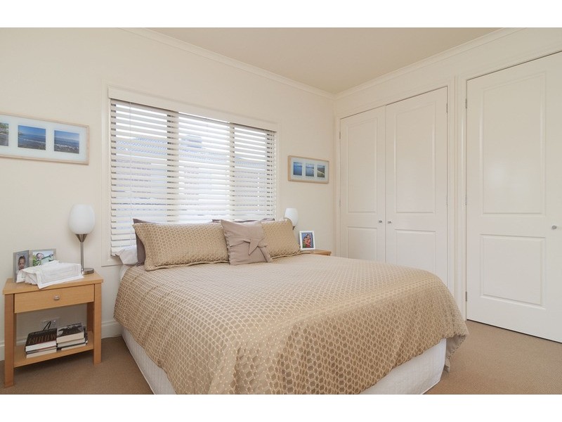 24 Yarraridge Drive, Chirnside Park VIC 3116