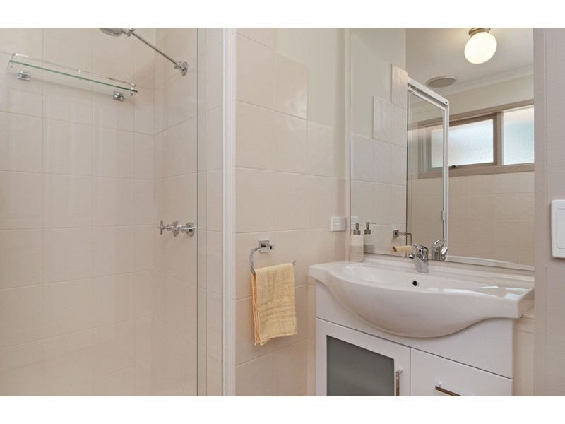 25 Norman Berry Drive, Seville VIC 3139