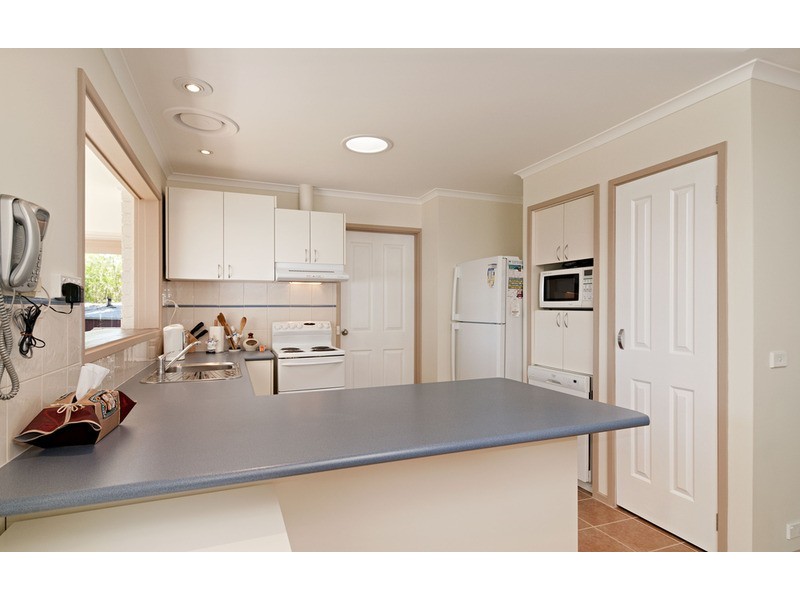 25 Norman Berry Drive, Seville VIC 3139