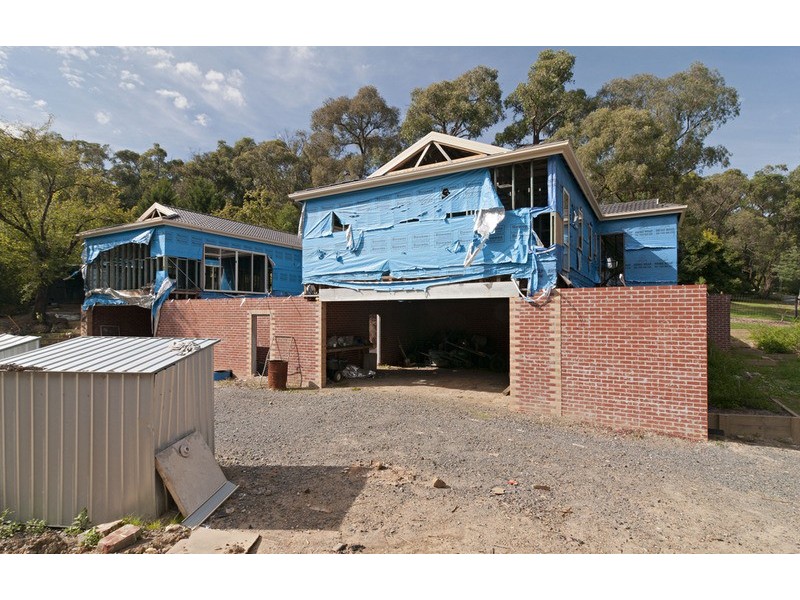 7-9  Warrawee Road, Mount Evelyn VIC 3796