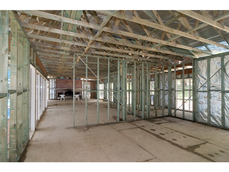 7-9  Warrawee Road, Mount Evelyn VIC 3796