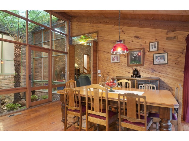 8 Borang Avenue, Mount Evelyn VIC 3796