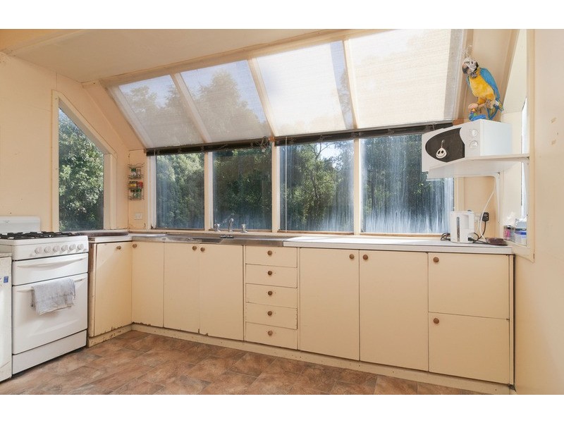 18 Warrawee Road, Mount Evelyn VIC 3796