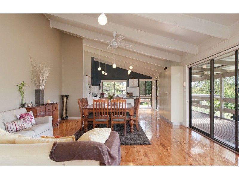 13 Amanda Court, Seville VIC 3139