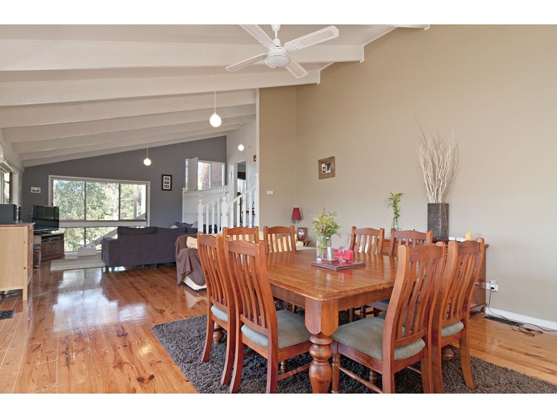 13 Amanda Court, Seville VIC 3139
