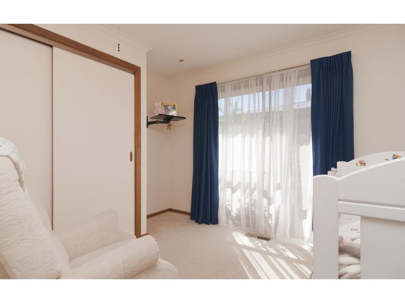 3 Penola Drive, Seville VIC 3139