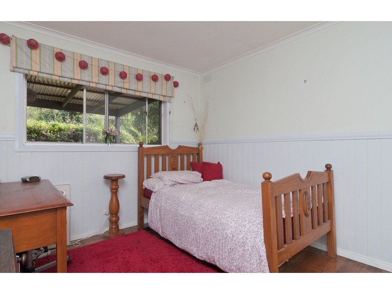 98 York  Road, Mount Evelyn VIC 3796