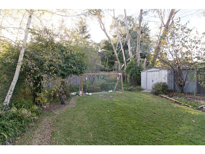 98 York  Road, Mount Evelyn VIC 3796