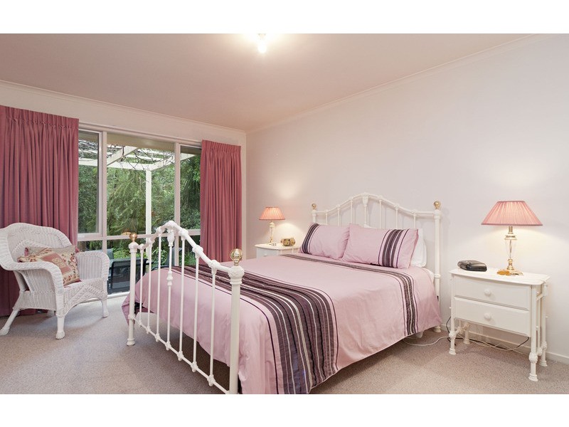 4 Kemp  Avenue, Mount Evelyn VIC 3796