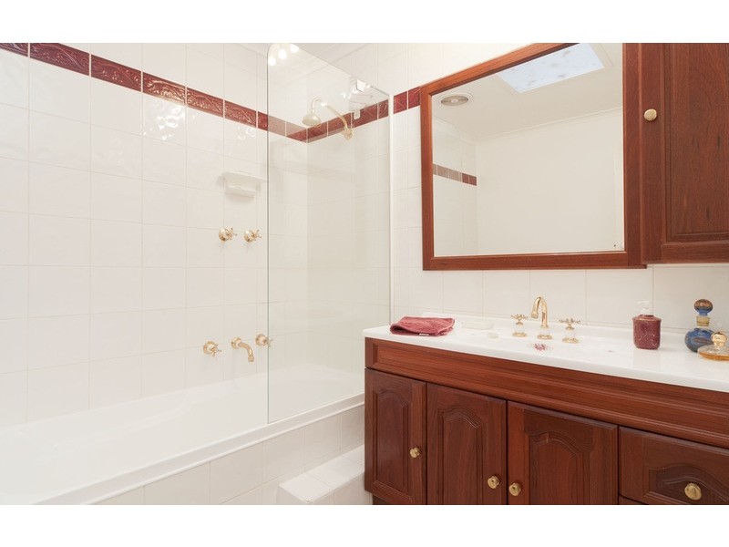 4 Kemp  Avenue, Mount Evelyn VIC 3796