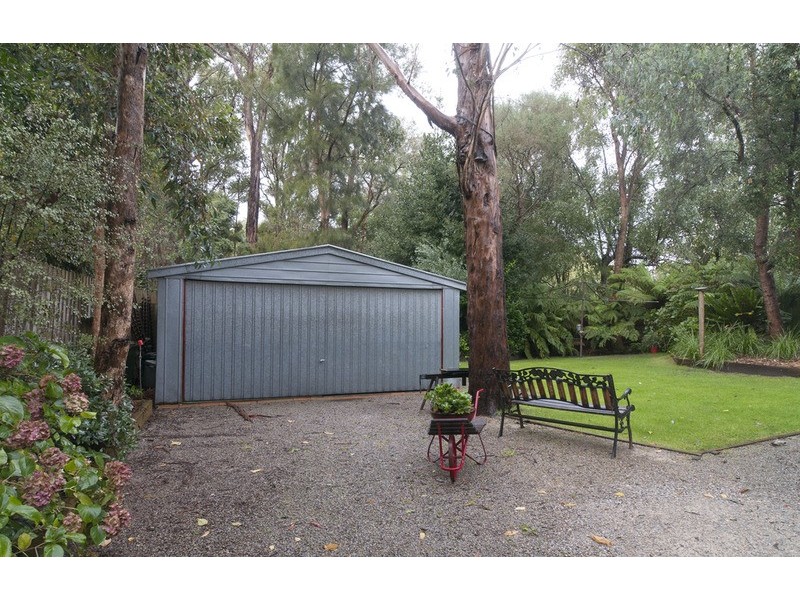 4 Kemp  Avenue, Mount Evelyn VIC 3796