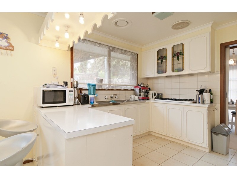 38 Victoria Road, Lilydale VIC 3140