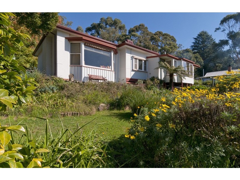 35 Henderson Hill Road, Silvan VIC 3795