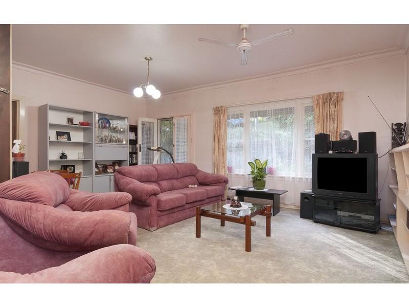 32 Warrawee Road, Mount Evelyn VIC 3796