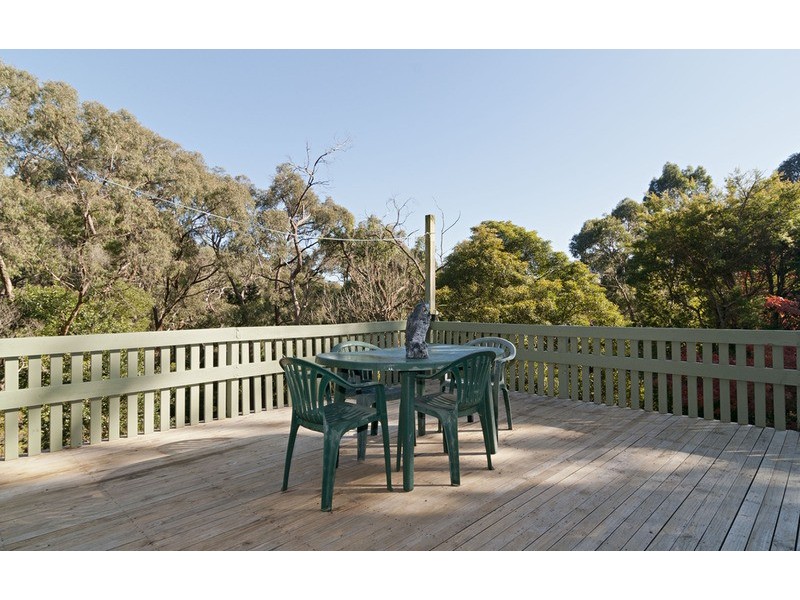 32 Warrawee Road, Mount Evelyn VIC 3796